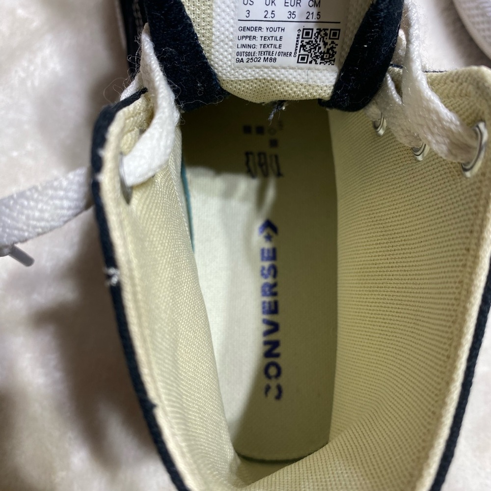 CONVERSE Chuck Taylor All-Star High Top Sneakers Kids Size 3 Canvas Laces Unisex - Picture 10 of 12